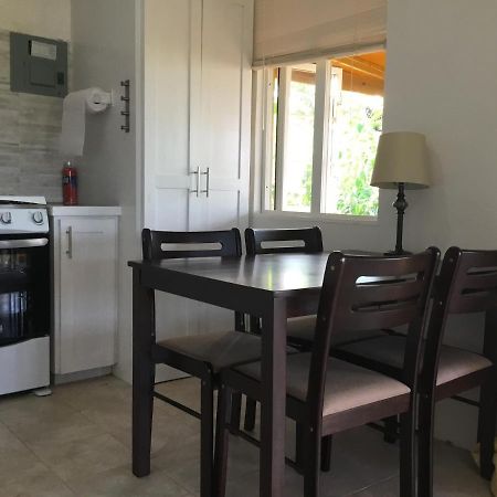 The Pool House Villa เซนต์ฟิลิป ภายนอก รูปภาพ